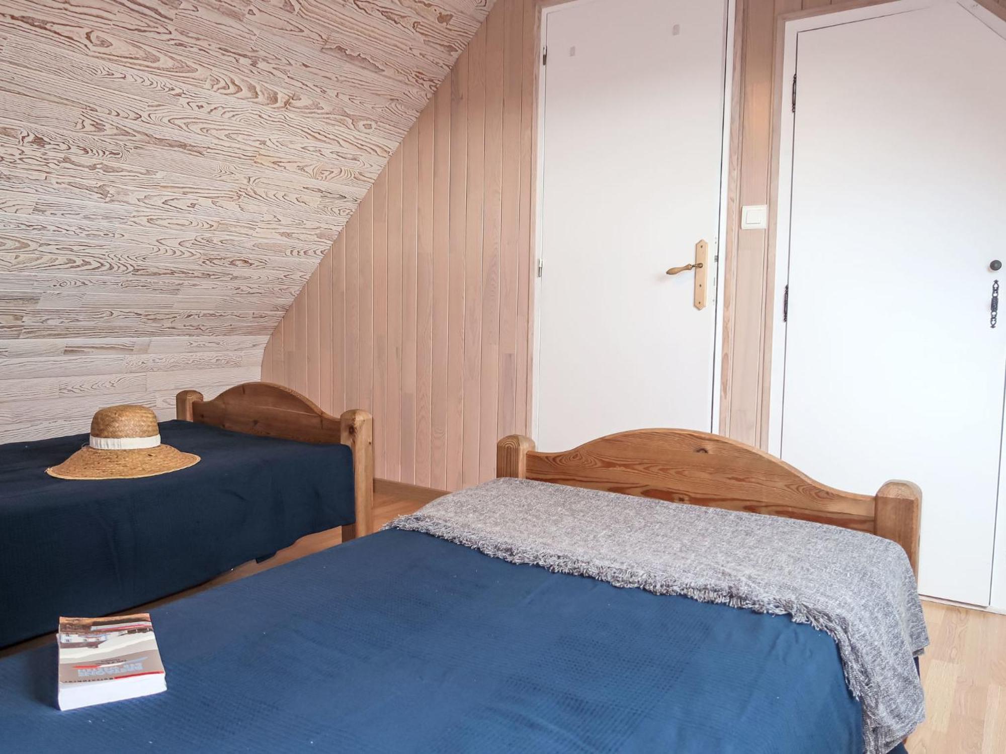 Milin-avel - Tgm102 By Interhome